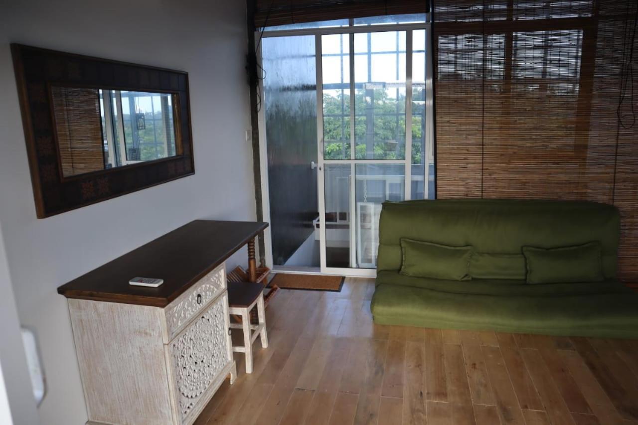 Alakamandava Apartment Colombo Exterior photo